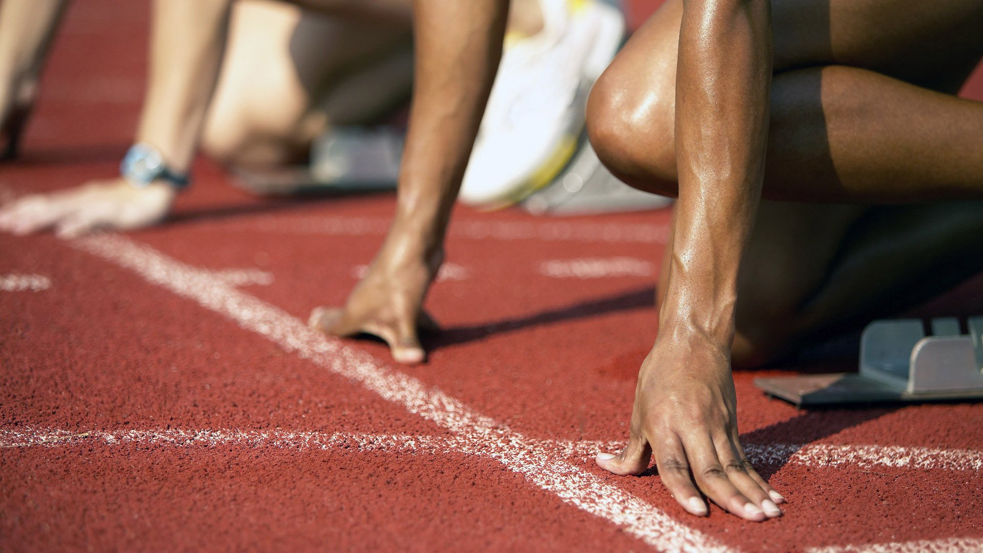 世界室内划船锦标赛 线上线下同步举行 老将刷新50岁组纪录